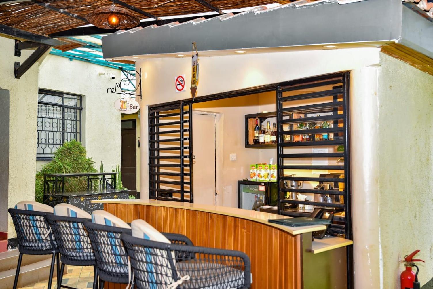 Hotel Cozy Stead Nairobi Exterior foto